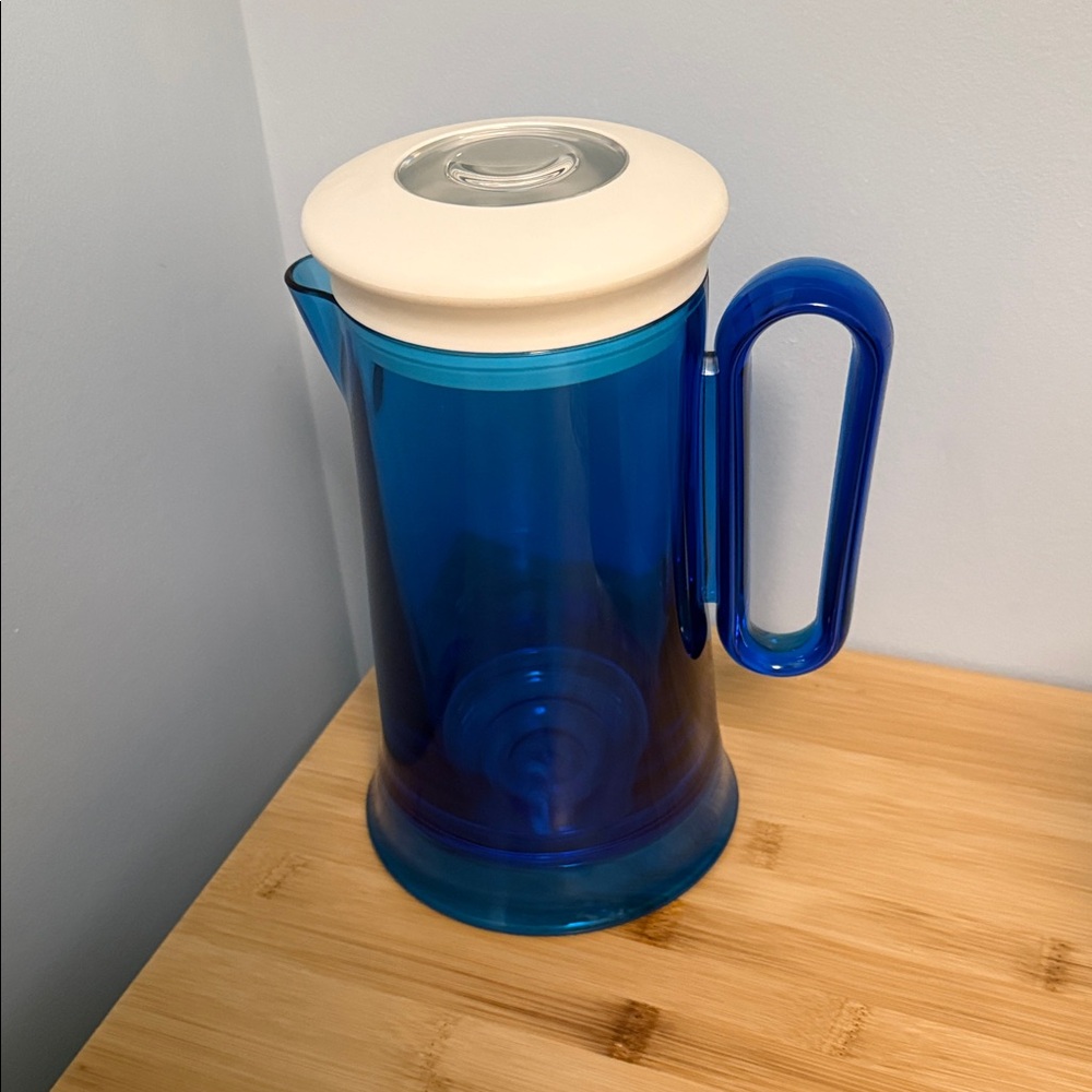 Blue Plastic Pitcher with White Lid Qualy Design Brand Jug NEW